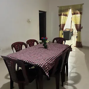 Shalomi's & Happy Negombo