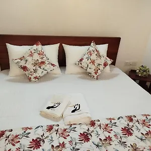2* Hotel Elzangi